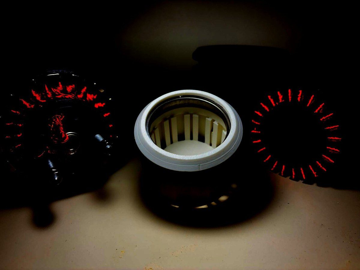 Hand-wound stator